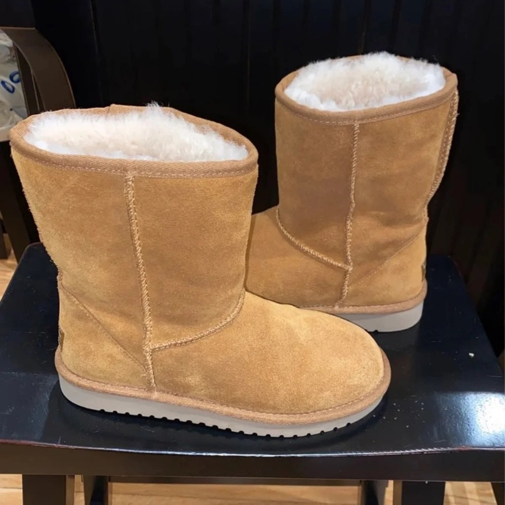 Kookaburra by UGG boots
